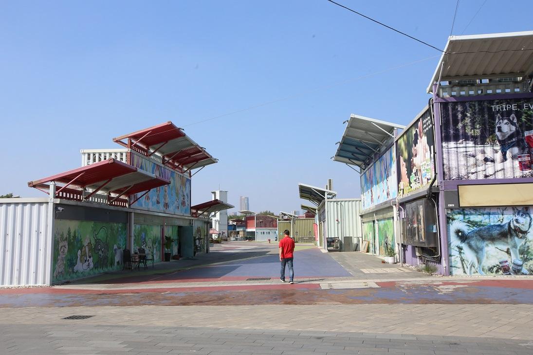 前新田購物城用地將會興建社區隔離治療設施。(資料圖片)