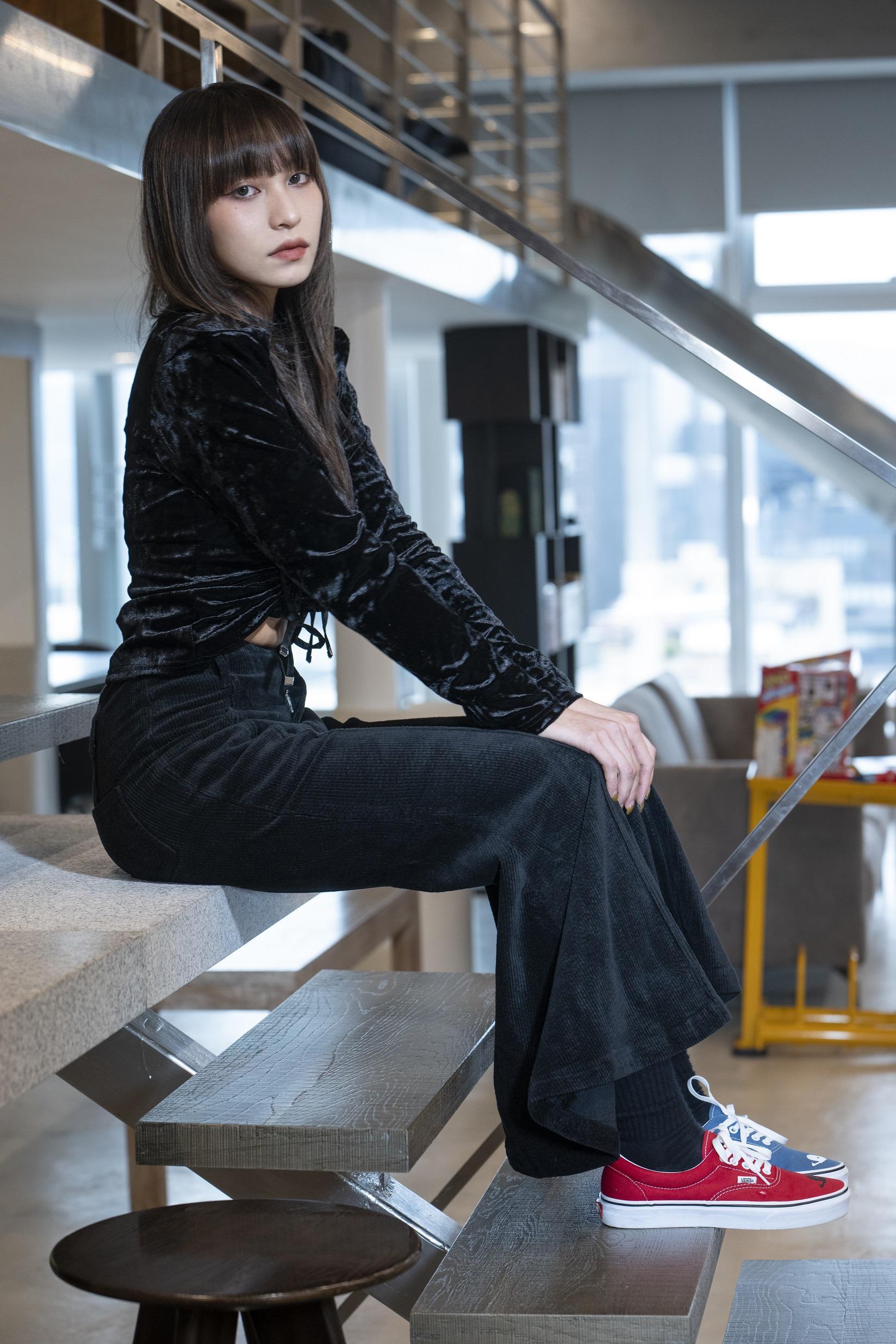 東東自問不是唱歌跳舞的料子。(陳奕釗攝)