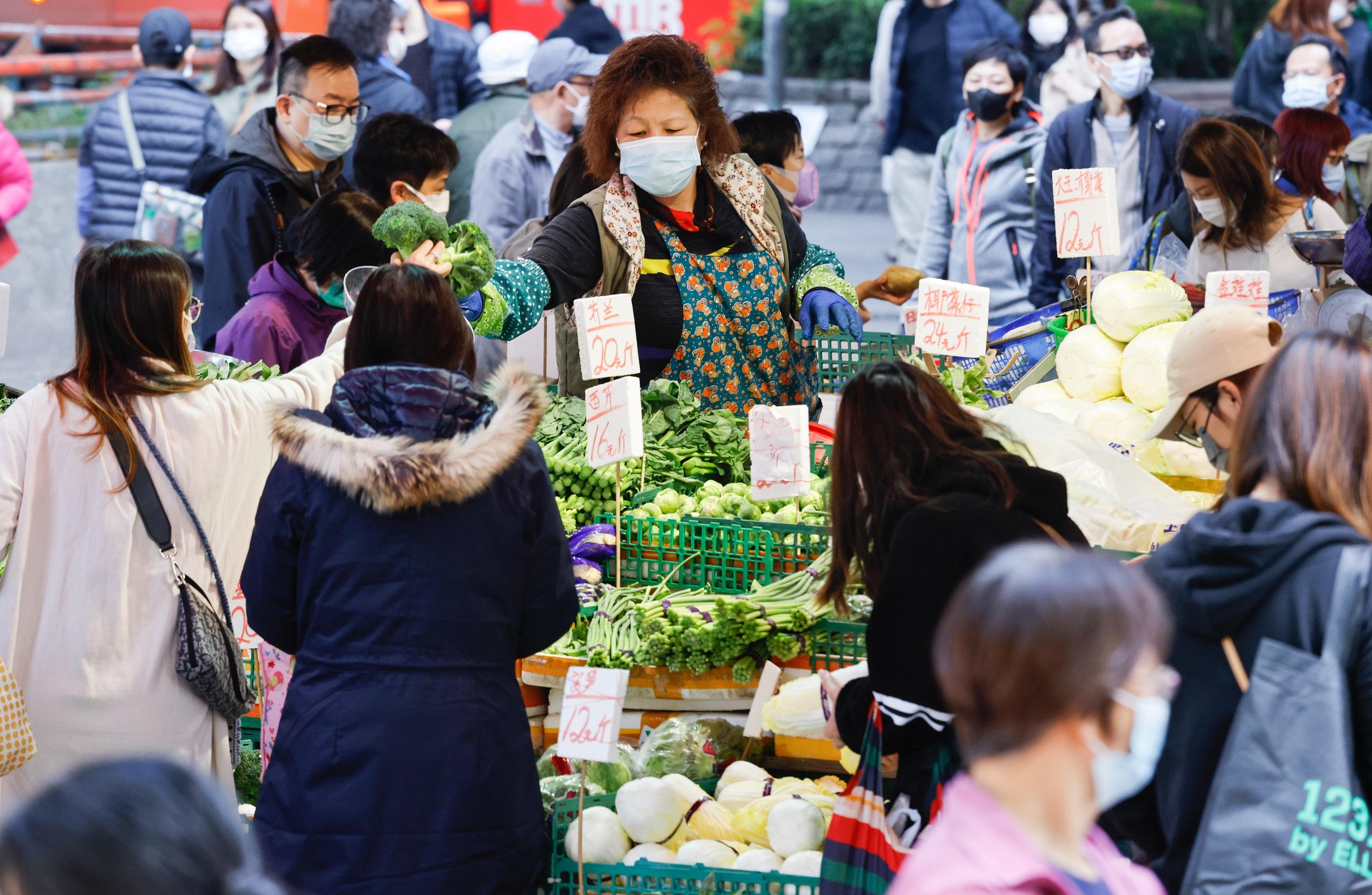 蔬菜價格持續高漲。(資料圖片/蘇文傑攝)