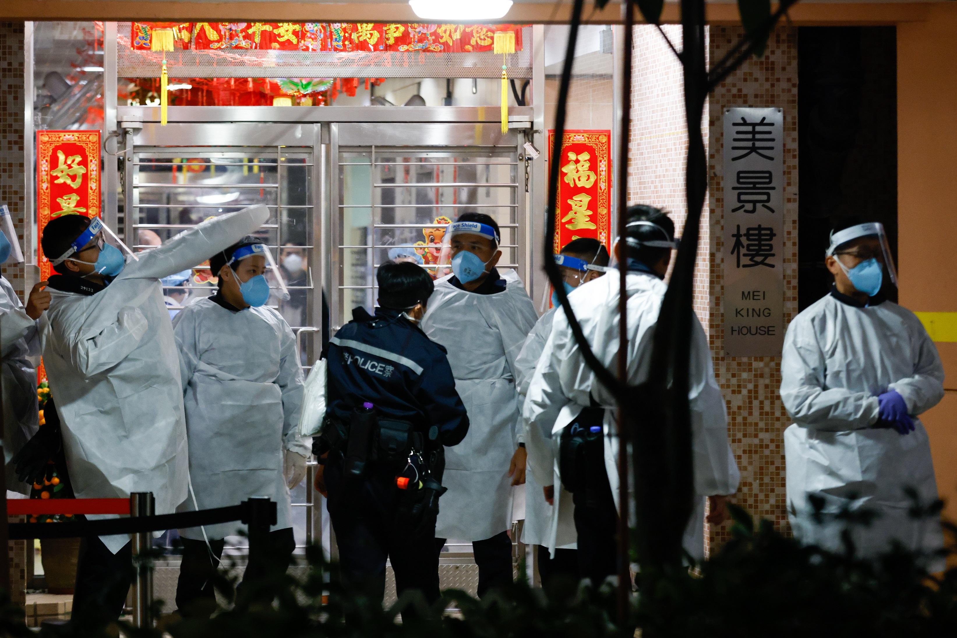 大圍美田邨美秀樓、美景樓及美致樓圍封檢測。(資料圖片/蘇文傑攝)