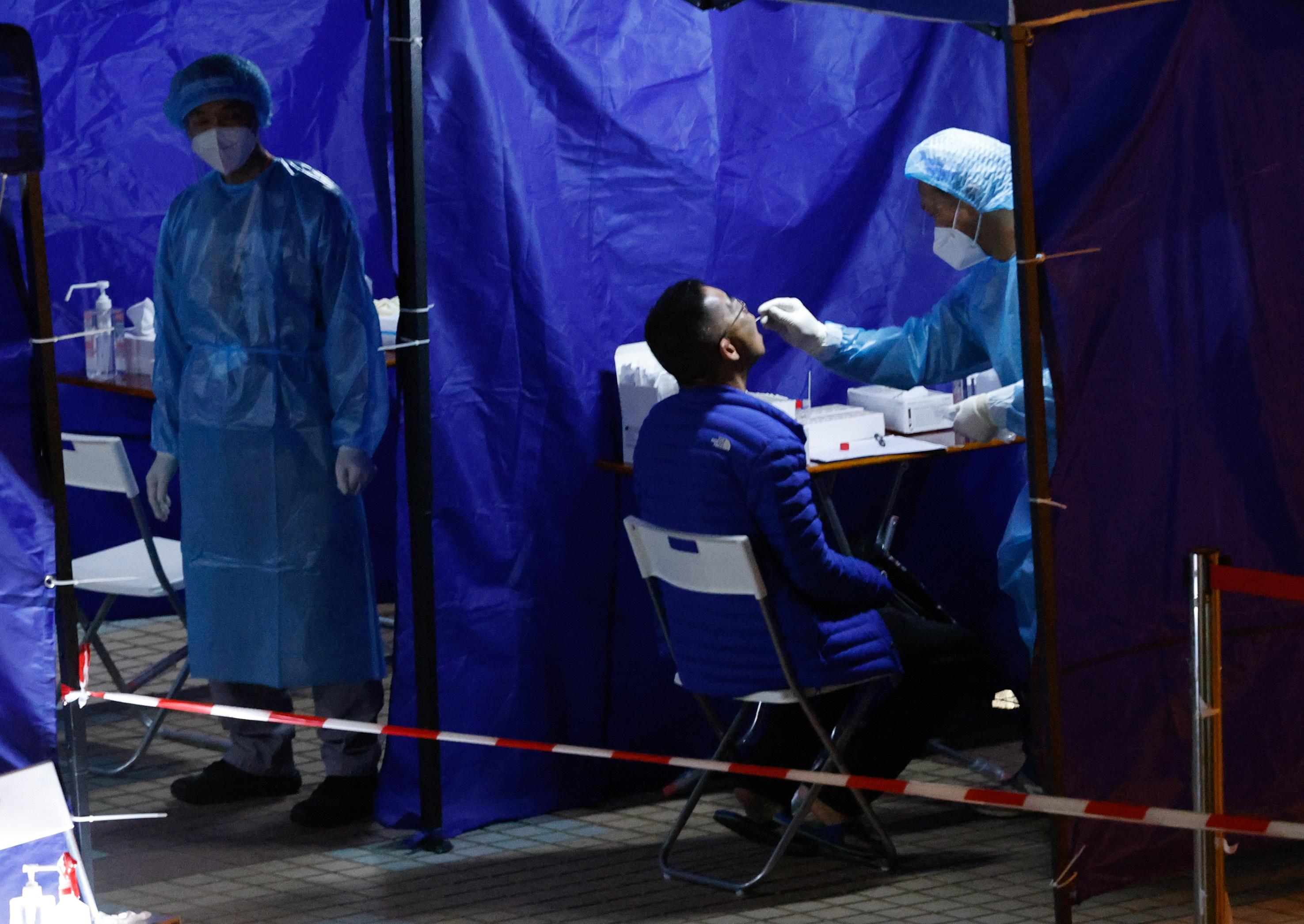 相關人士需要接受強制檢測。(資料圖片/蘇文傑攝)