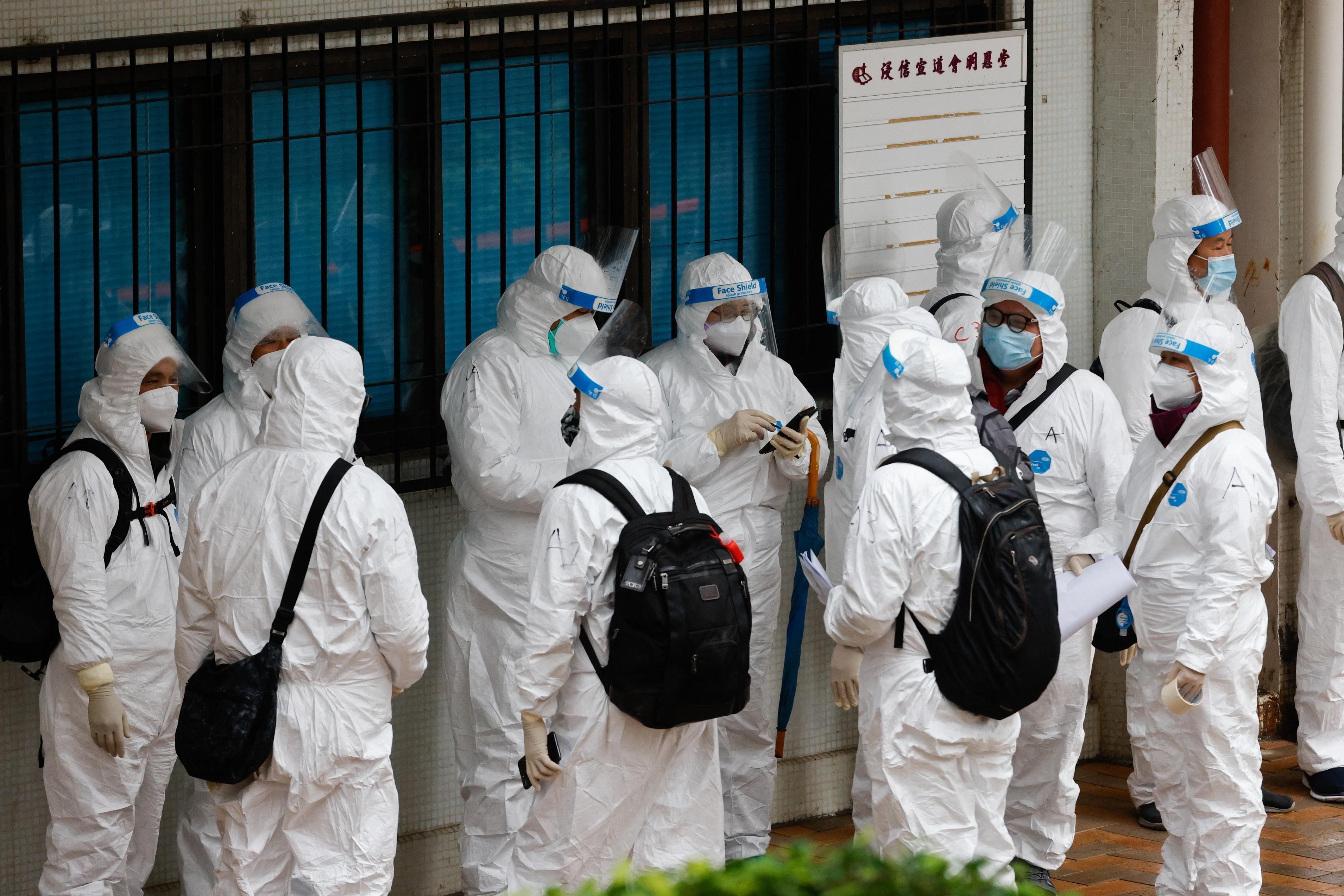 馬鞍山頌安邨頌群樓圍封檢測。(資料圖片/蘇文傑攝)