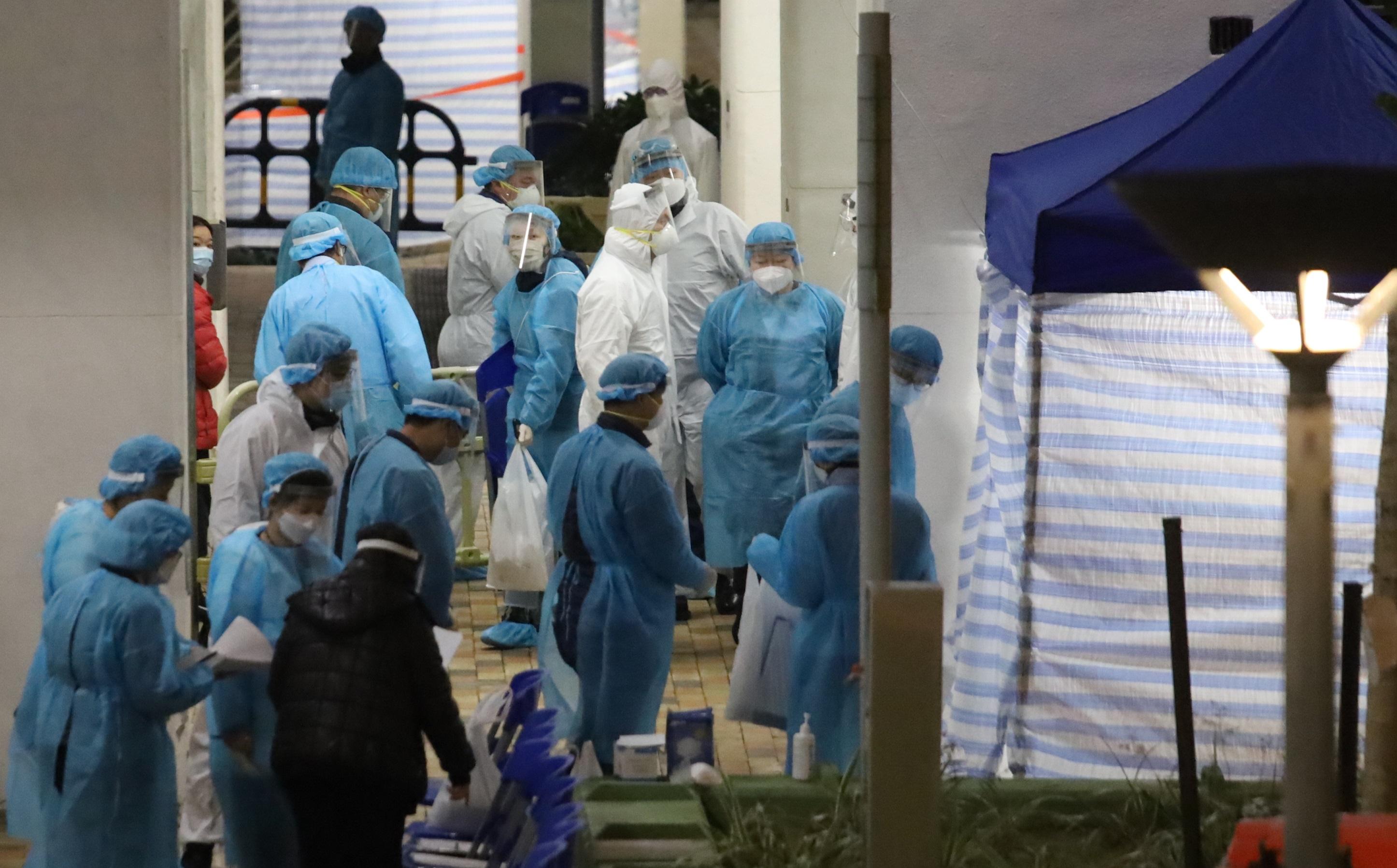 觀塘安泰邨智泰樓圍封檢測。(資料圖片/鍾式明攝)