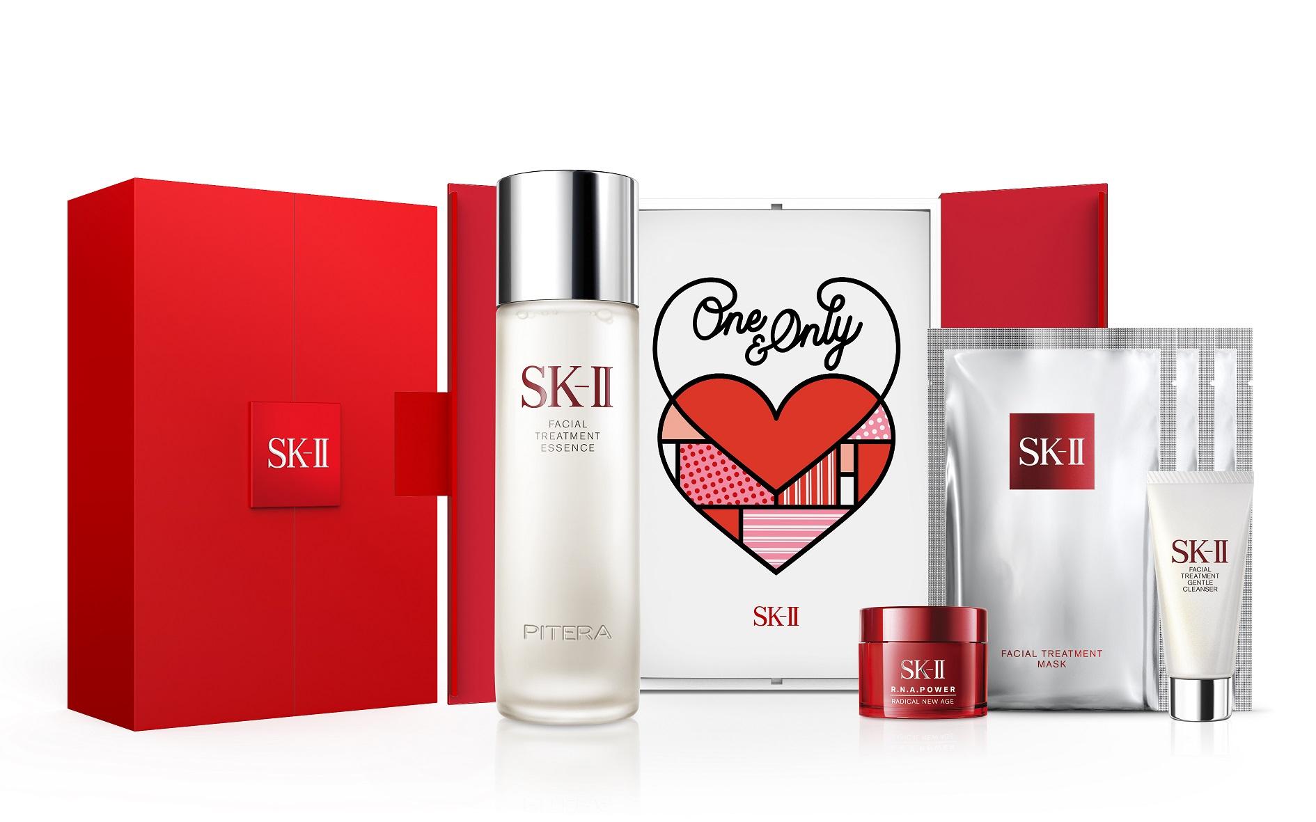 SK-II 限量浪漫美肌護膚套裝 $1,500(價值$2,122) 套裝集合神仙水、潔面乳、精華霜及護膚面膜,護膚面膜是口碑熱捧面膜,有助提亮肌膚,套裝更贈送3片面膜。禮盒更附上心意卡,印上心型圖案外更寫上「One & Only」,令套裝別具意義!