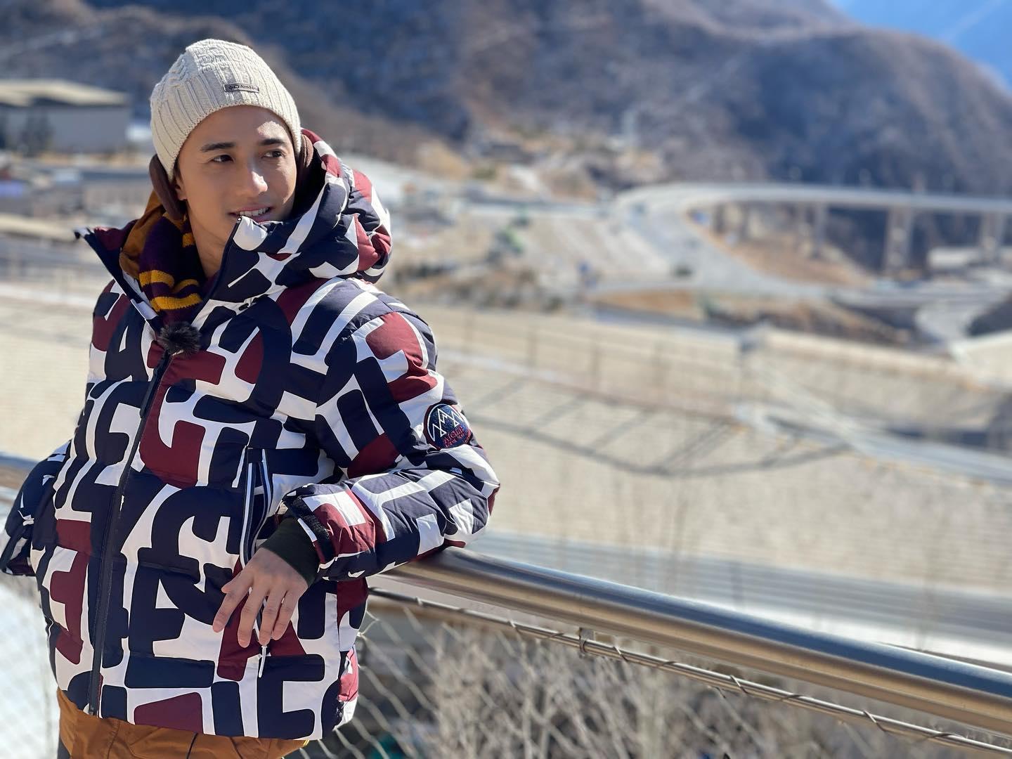 黃庭鋒在北京冬奧採訪多名運動員,表現大獲好評。