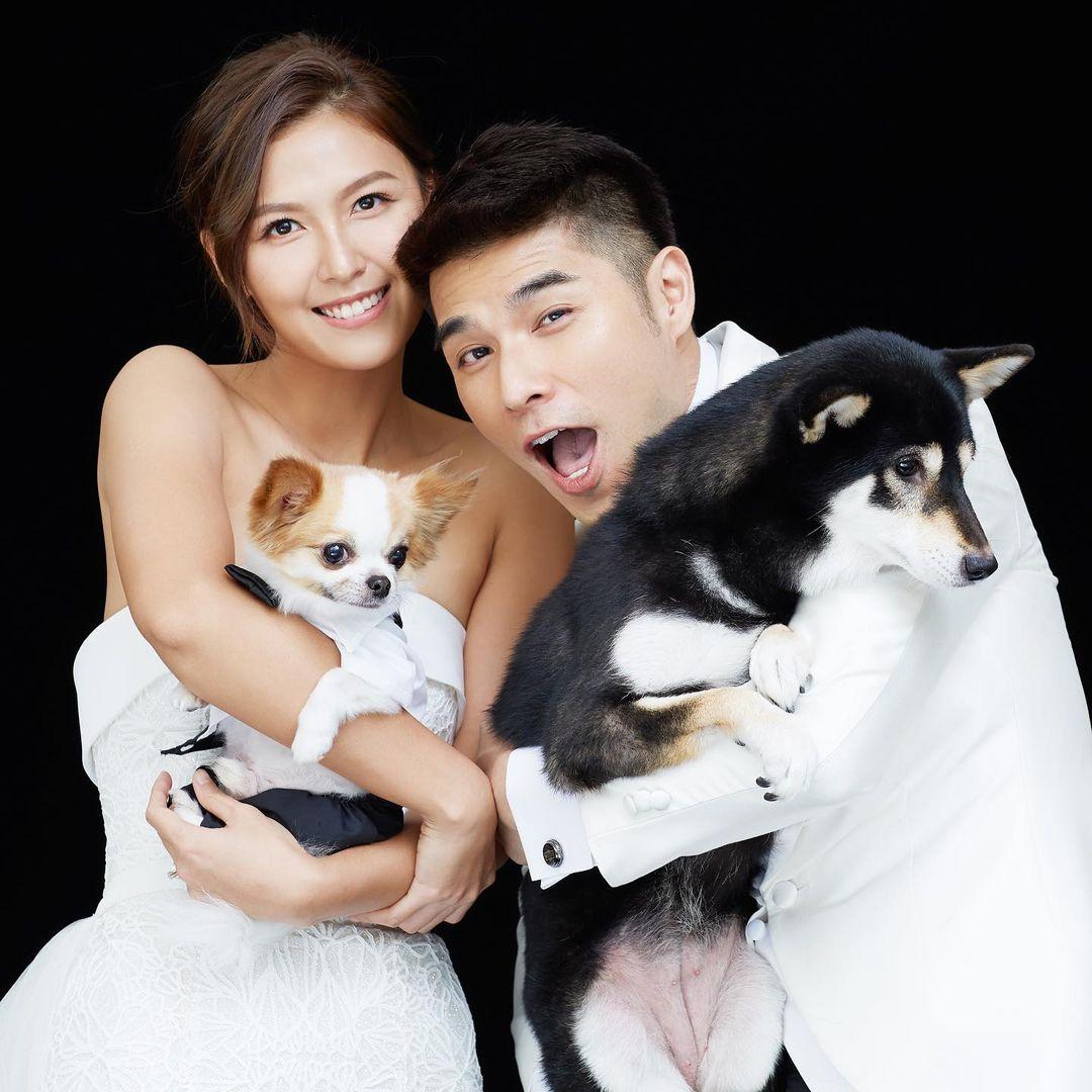 姜文杰與Rain的婚照。