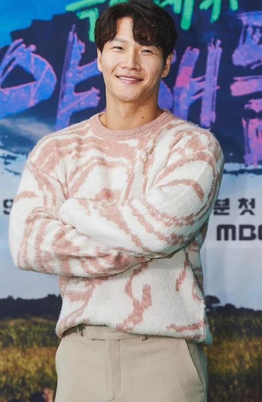 金鐘國成為最新一位受感染的韓國藝人。