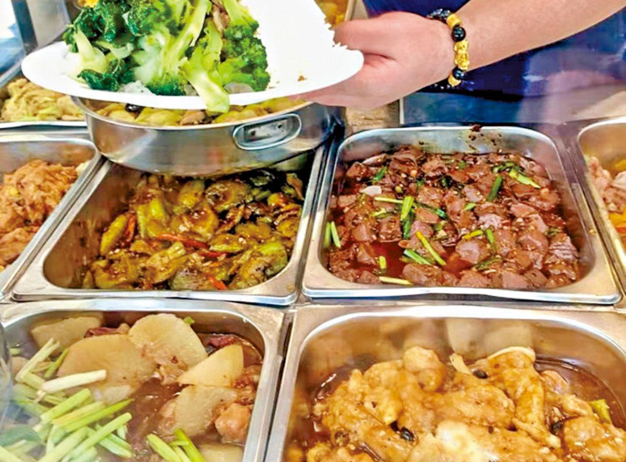 智慧生活丨疫市掀兩餸飯熱潮 iCHEF助食店變陣