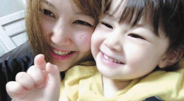 梯沙希與女兒梯稀華生前的合照。(網上圖片)