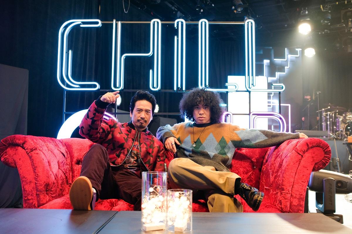 Mike參加《全民造星II》被Eric Kwok發掘做歌手。