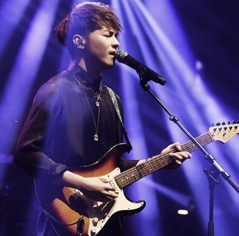 Hellosss終於等到Ian推出新歌了。