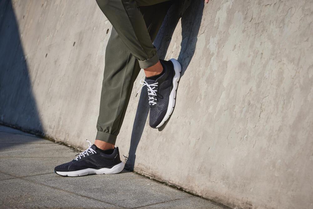 JOGFLOW售價為699元。