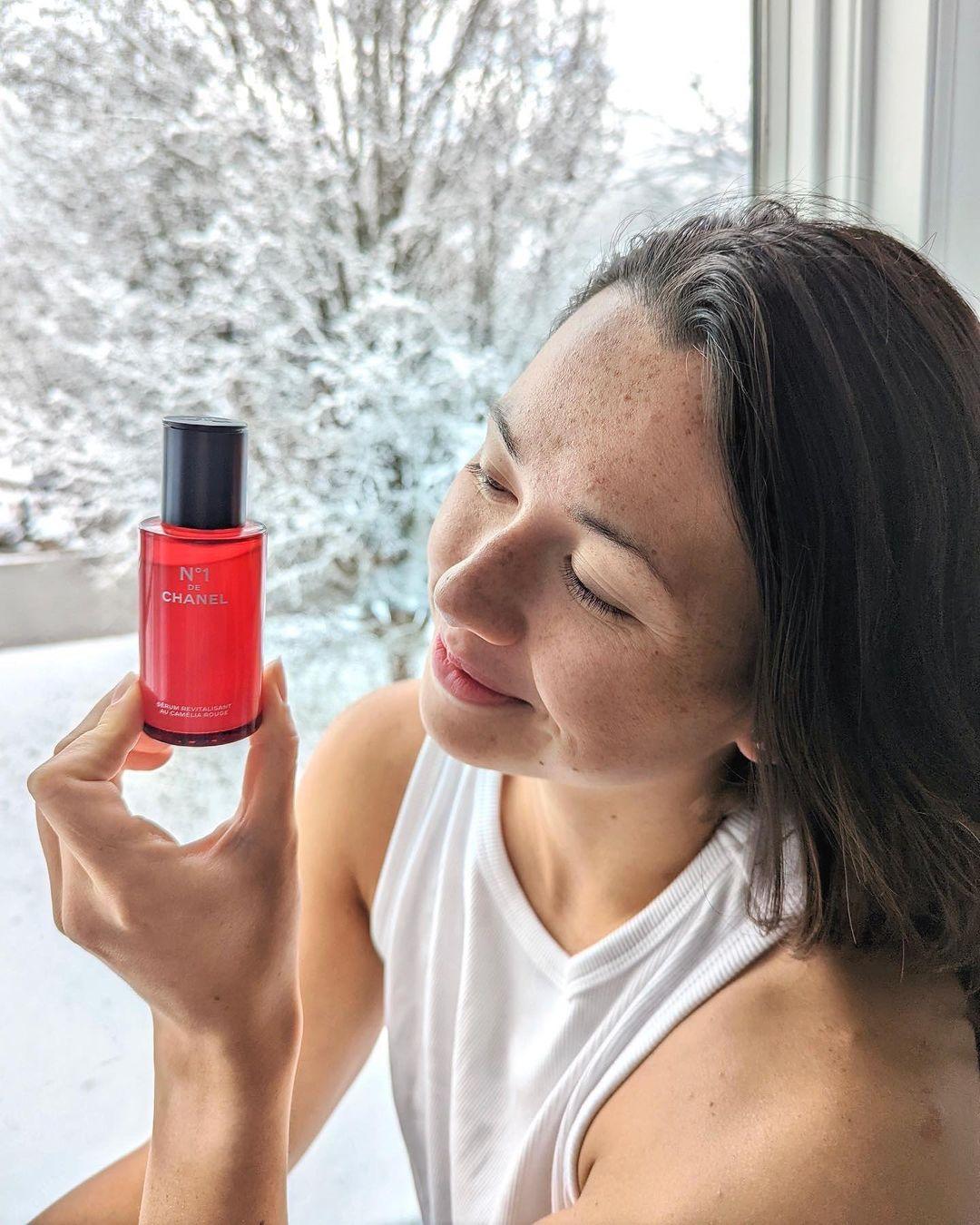 就連香港女飛魚何詩蓓都是用家。