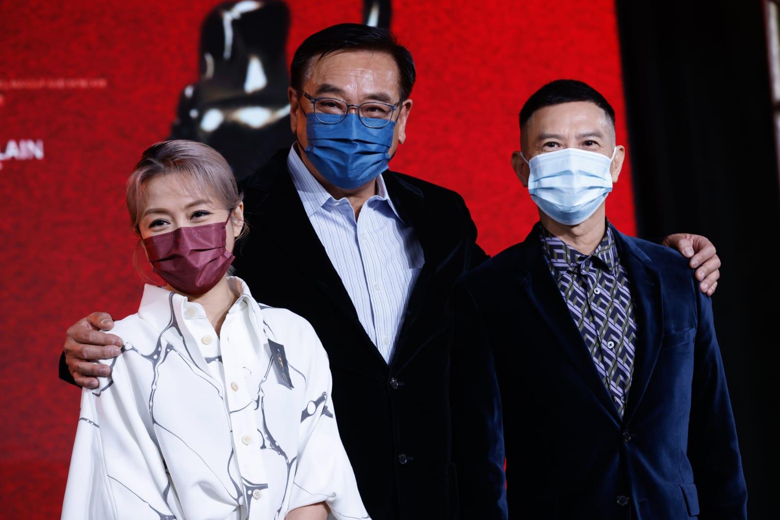 爾冬陞聯同張家輝和彭秀慧出席記者會,公布金像獎入圍名單。