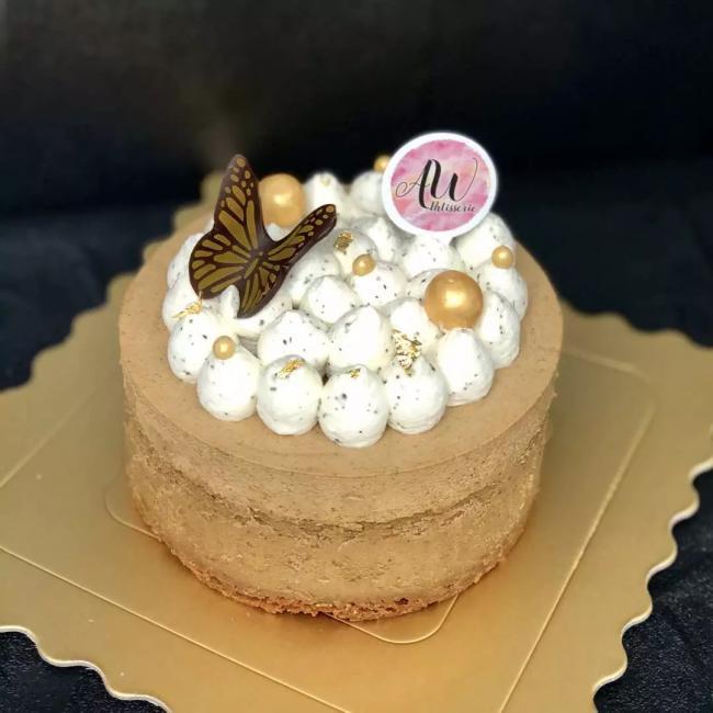 伯爵茶流心餡泡芙塔蛋糕