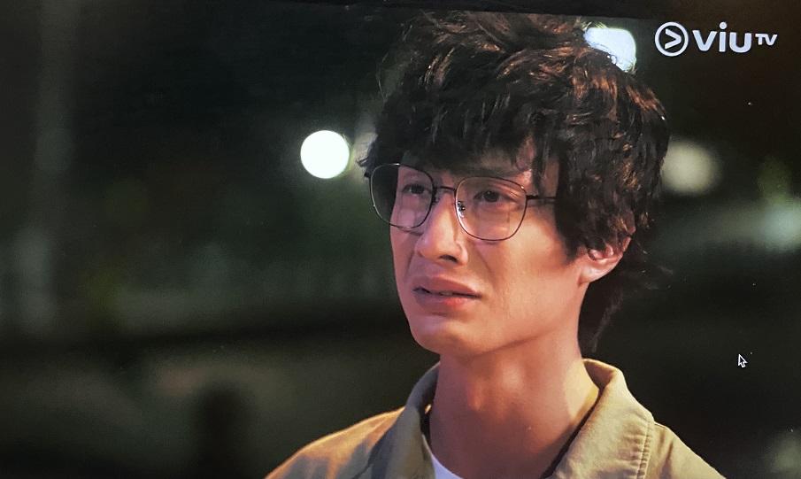 楚凝不辭而別,余家聰悲痛落淚。