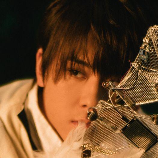 姜濤繼《鏡中鏡》後,第十胎再與Gareth Tong合作。