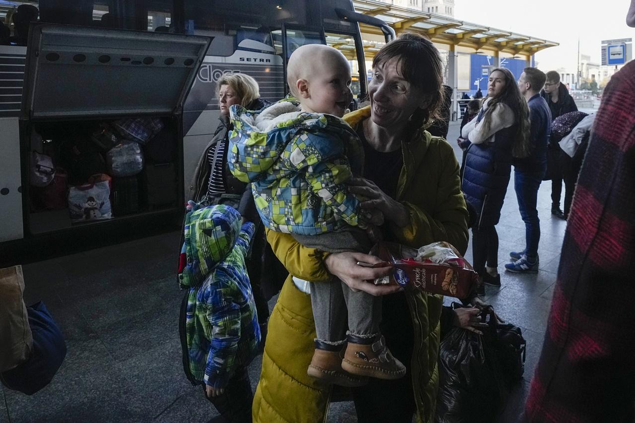 波蘭華沙烏克蘭難民。(AP)