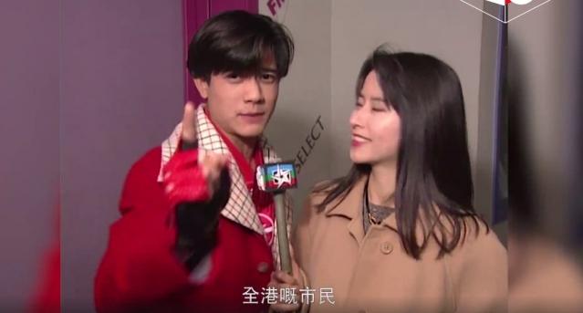 祝文君主持形象深入民心,曾訪問不少巨星如郭富城。