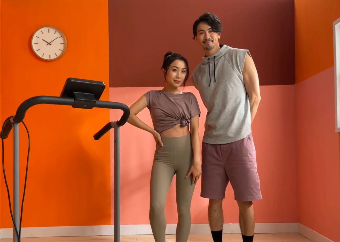 胡卓希與姜麗文以不同造型拍廣告。