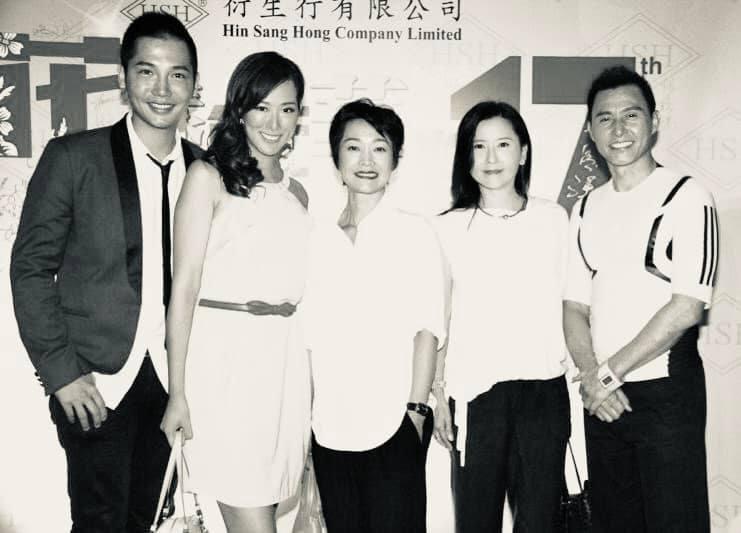 黃建東視祝文君為榜樣。