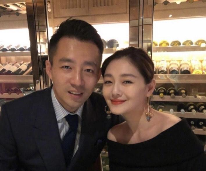 汪小菲已取消關注大S微博 。