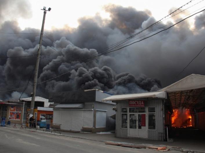 Barabashovo市場遭俄軍炮擊。(Twitter)