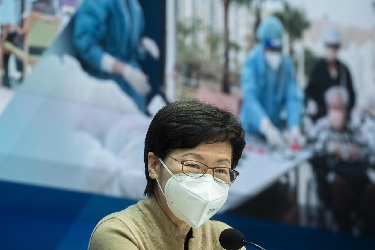 林鄭:沒可能在下月21日前放寬社交距離措施。