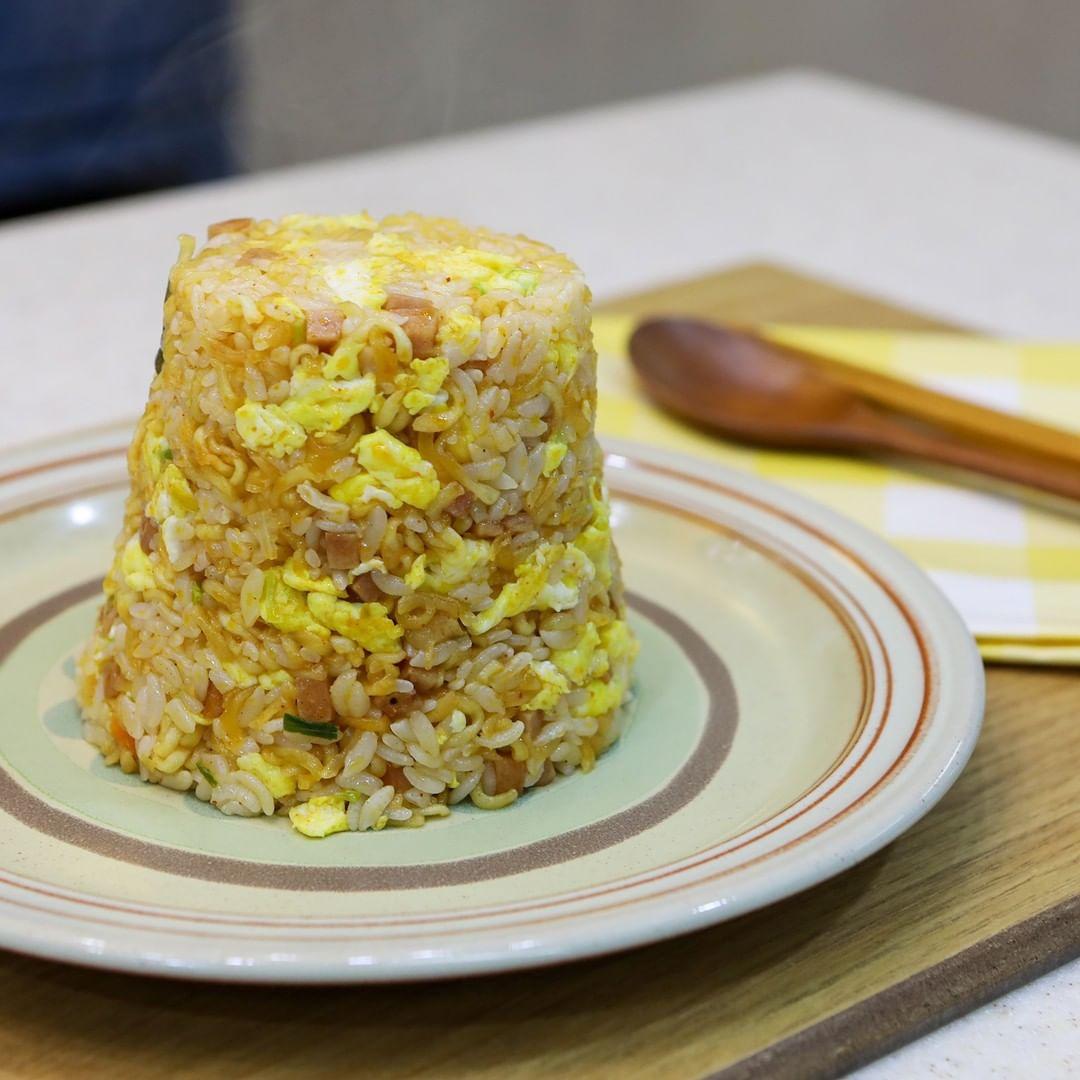 即食麵食譜|創意十足的炒飯!