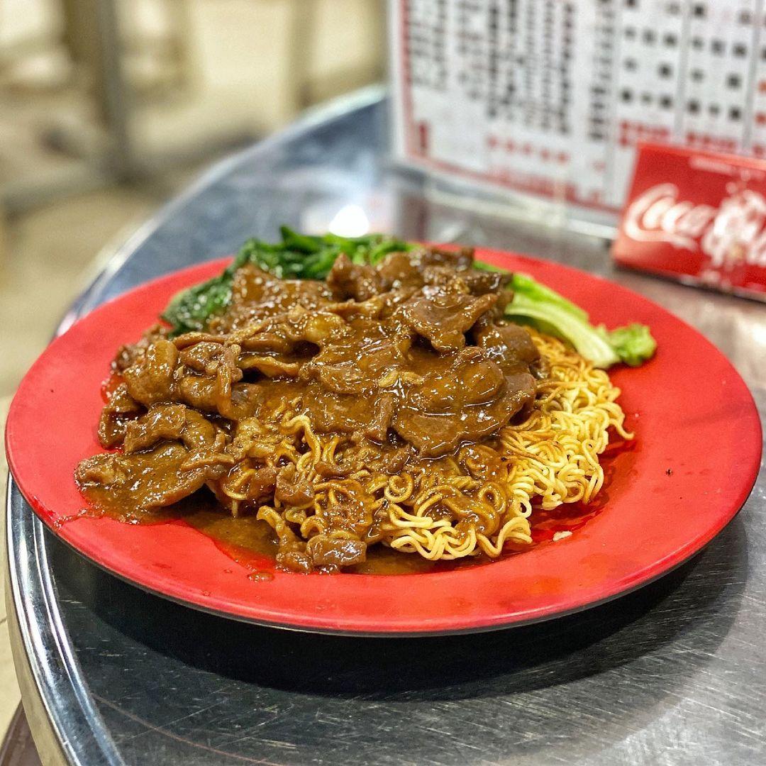 沙嗲牛肉脆麵。(相片來源:instagram:eddie_ilovefood777)