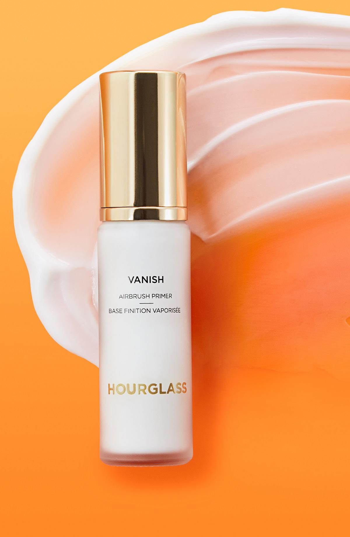 HOURGLASS VANISH 輕透無痕妝前乳 $490