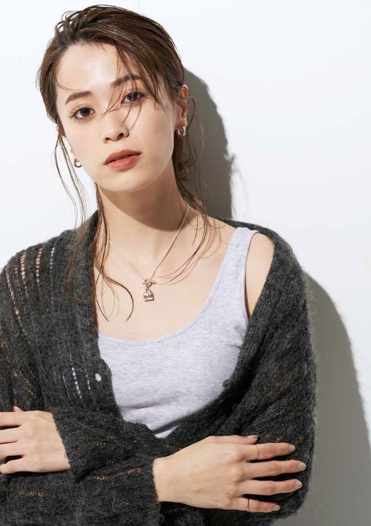 有傳坂田梨香子遭綾野剛趕出家門。