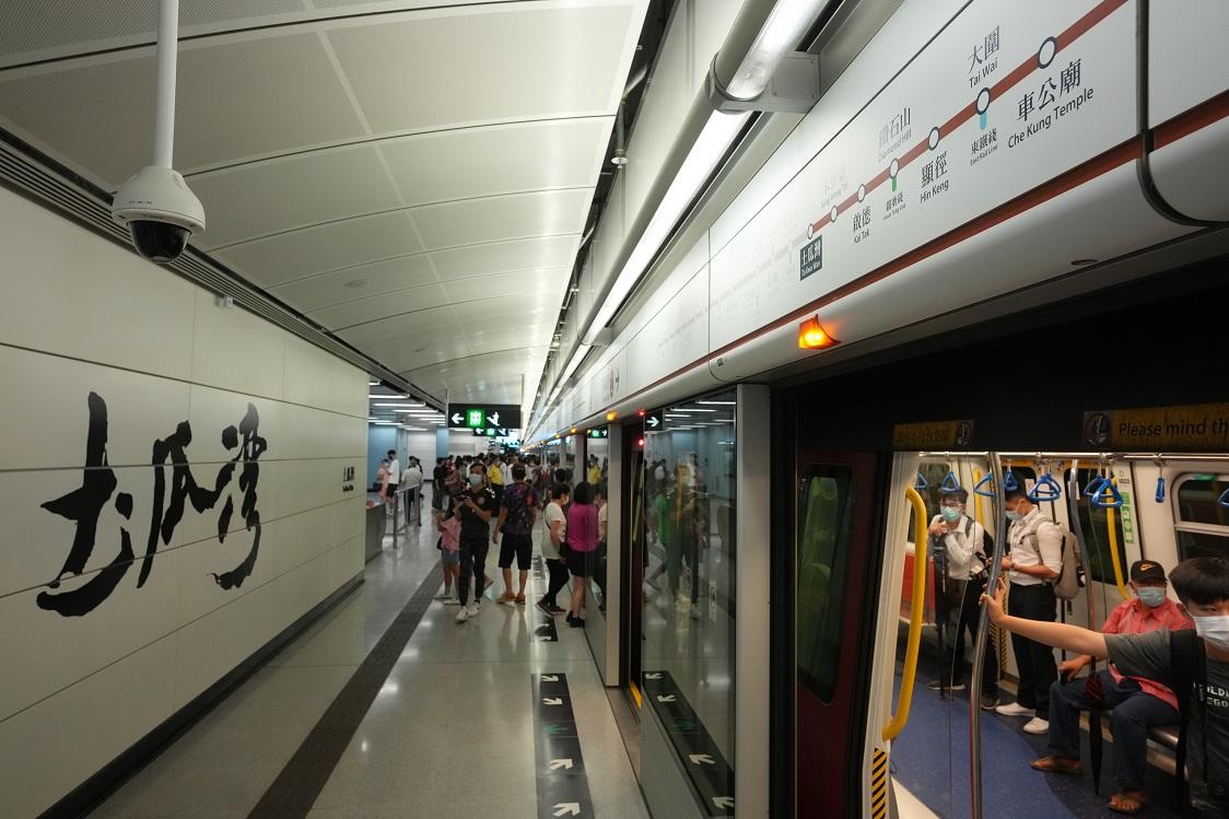 疫情|港鐵:港島及屯馬綫多名車長染疫或隔離 服務需微調