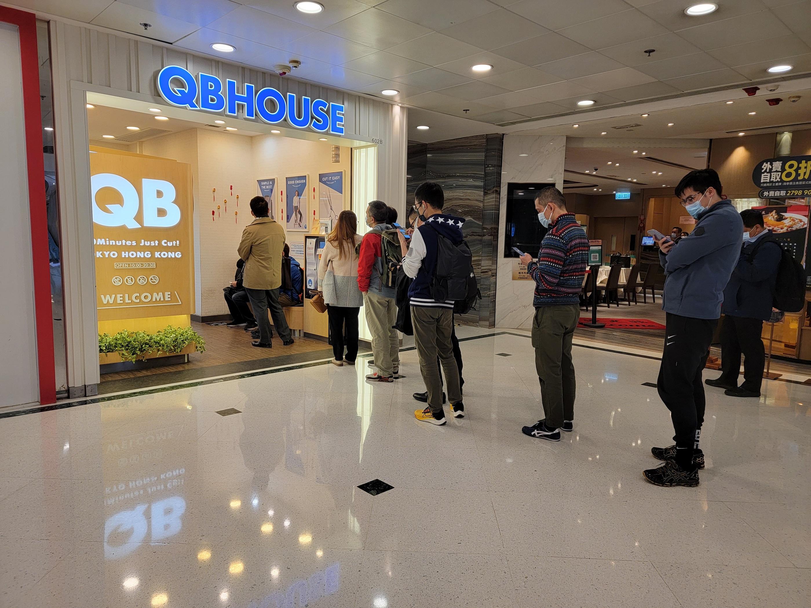 髮型屋及理髮店停業一個月。(資料圖片/陳奕釗攝)