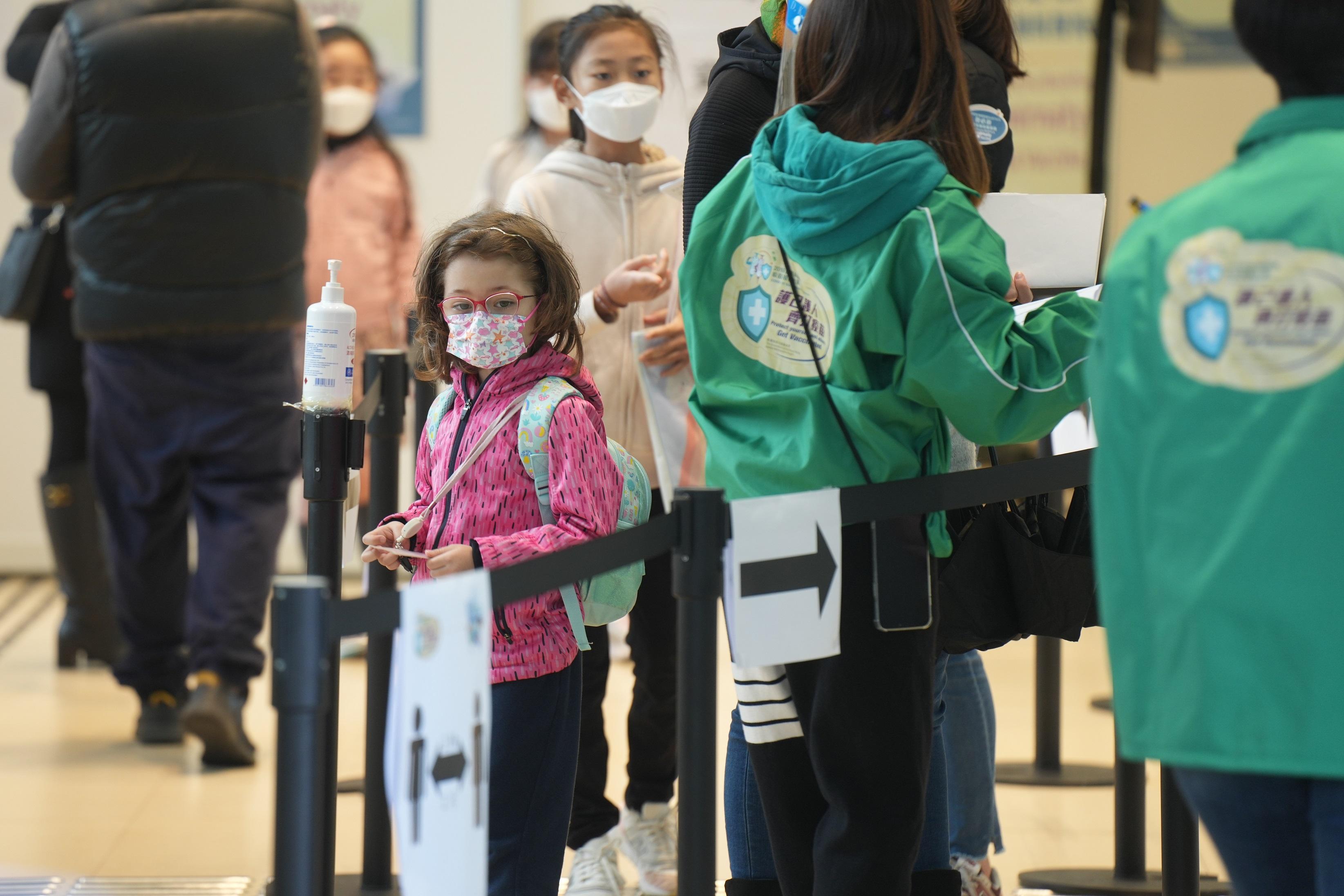 兒童接種新冠疫苗。(資料圖片/陳奕釗攝)