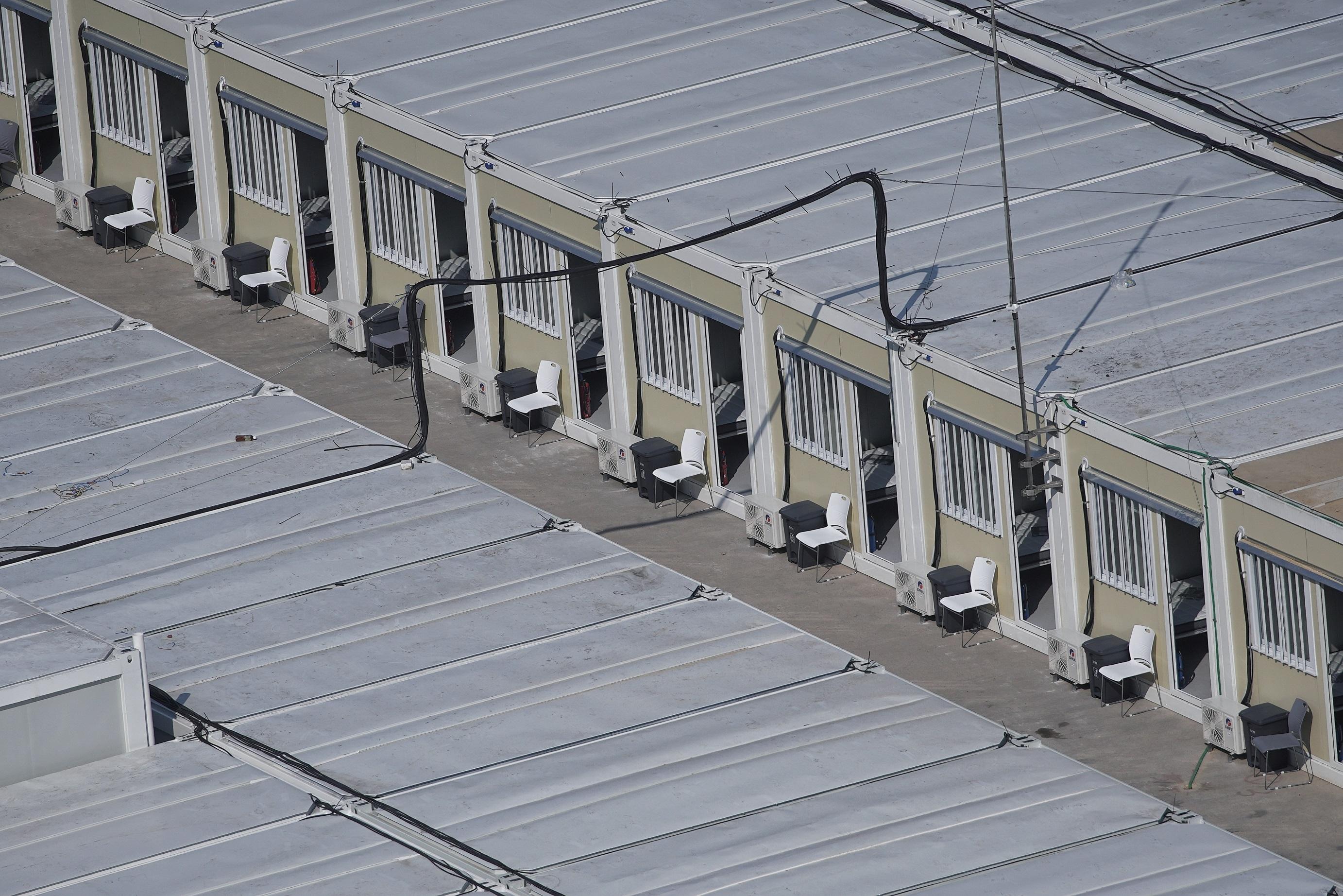 俗稱「方艙醫院」的青衣社區隔離設施。(資料圖片/夏家朗攝)