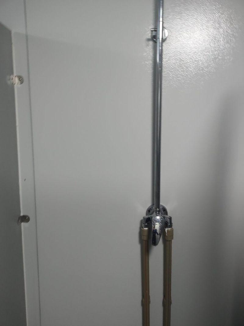 方艙醫院共用廁所環境