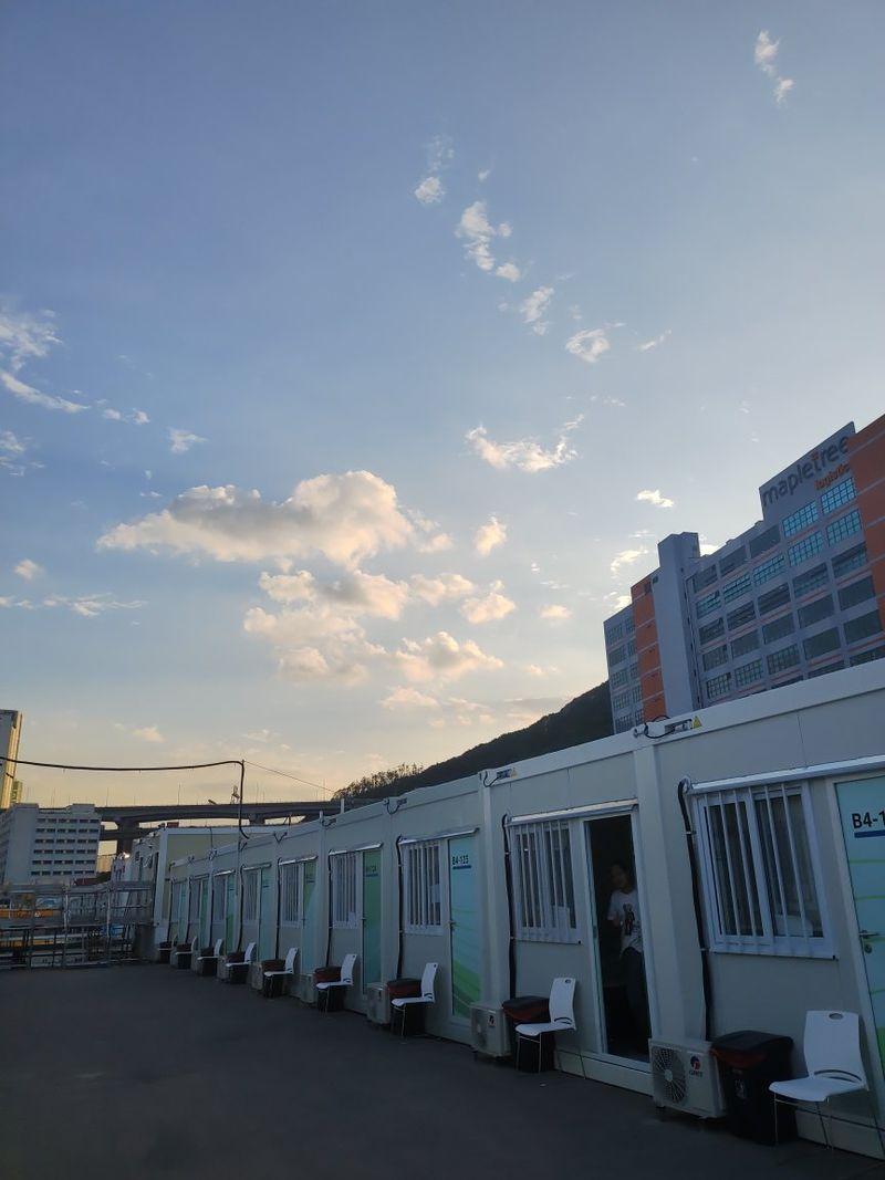 網民分享青衣方艙醫院環境