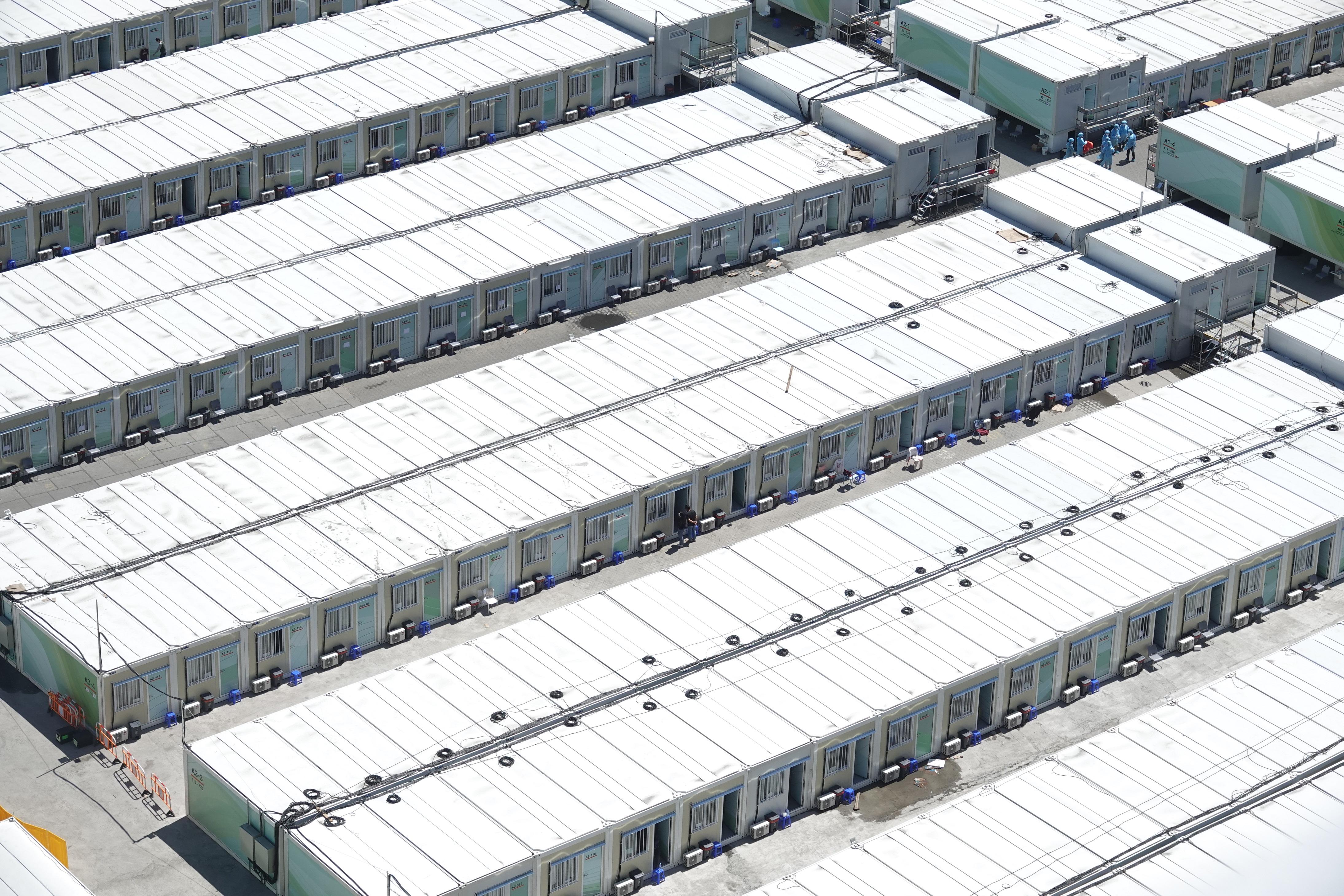 俗稱「方艙醫院」的青衣社區隔離設施。(資料圖片/陳奕釗攝)