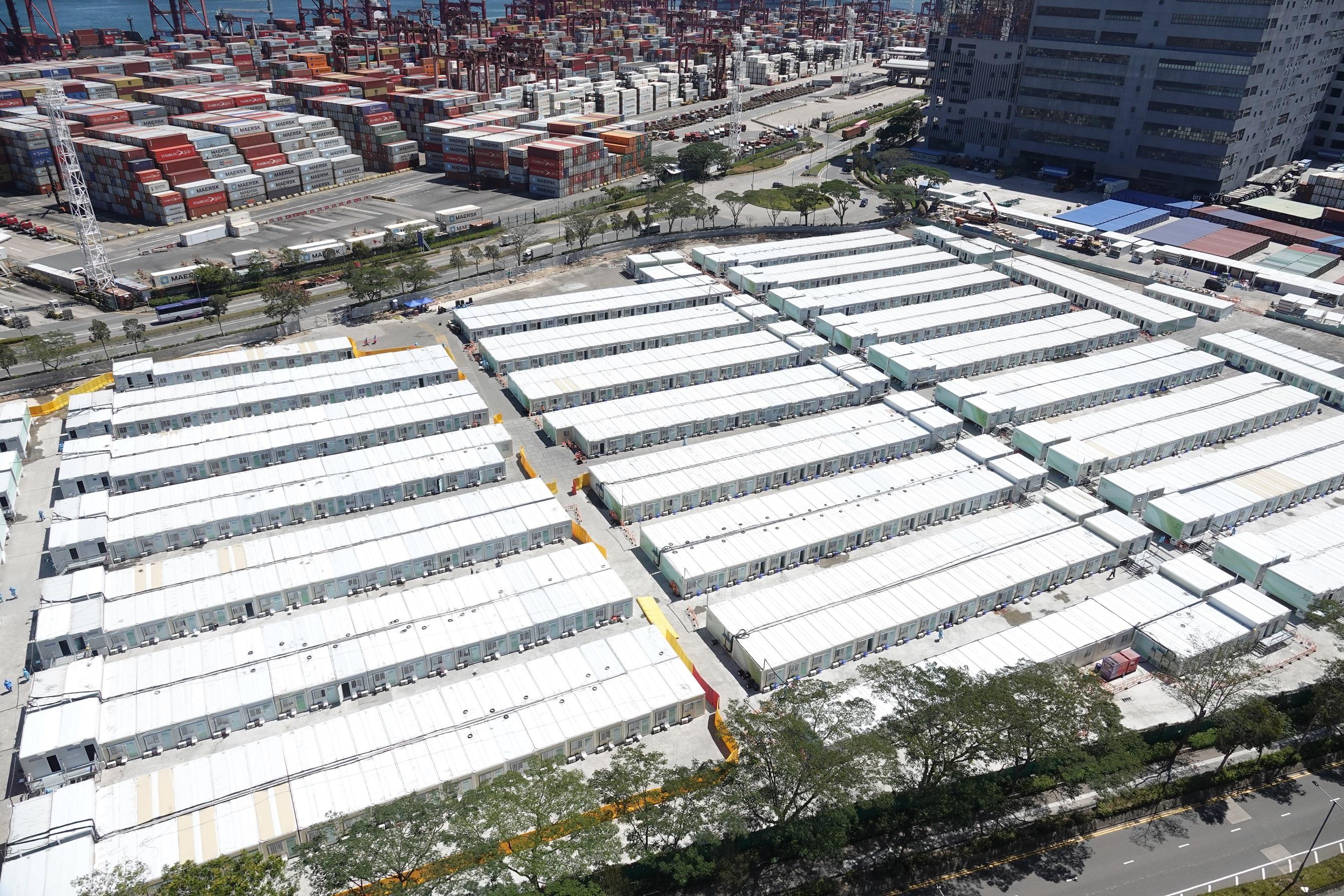 俗稱「方艙醫院」的青衣社區隔離設施。(資料圖片/陳奕釗攝)