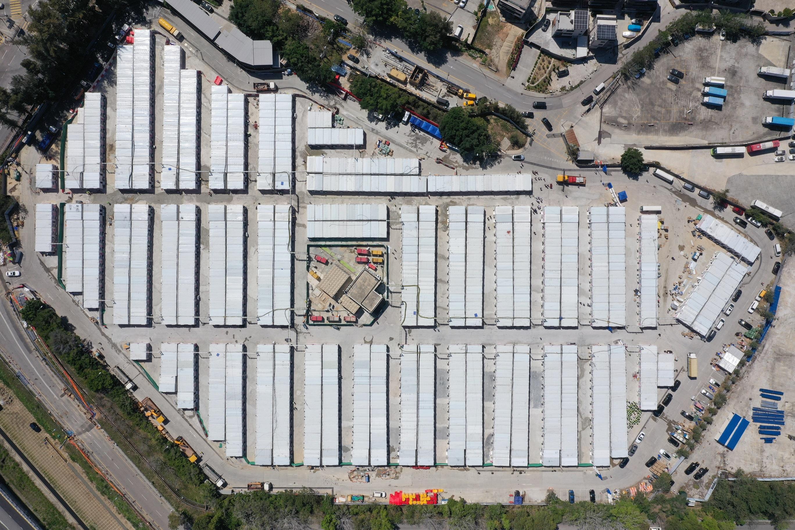 俗稱「方艙醫院」的新田社區隔離設施。(資料圖片/陳奕釗攝)