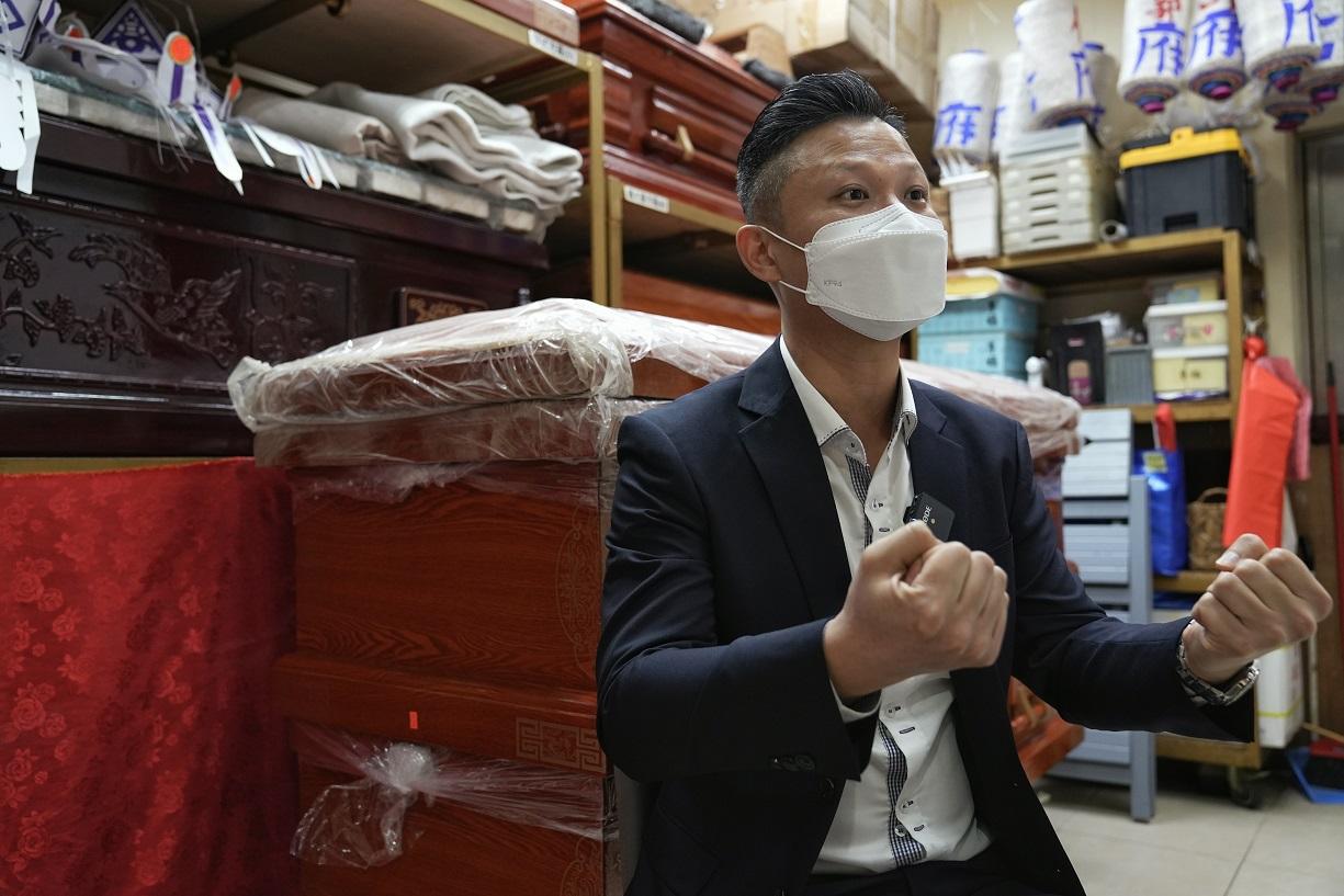 疫情「棺材荒」