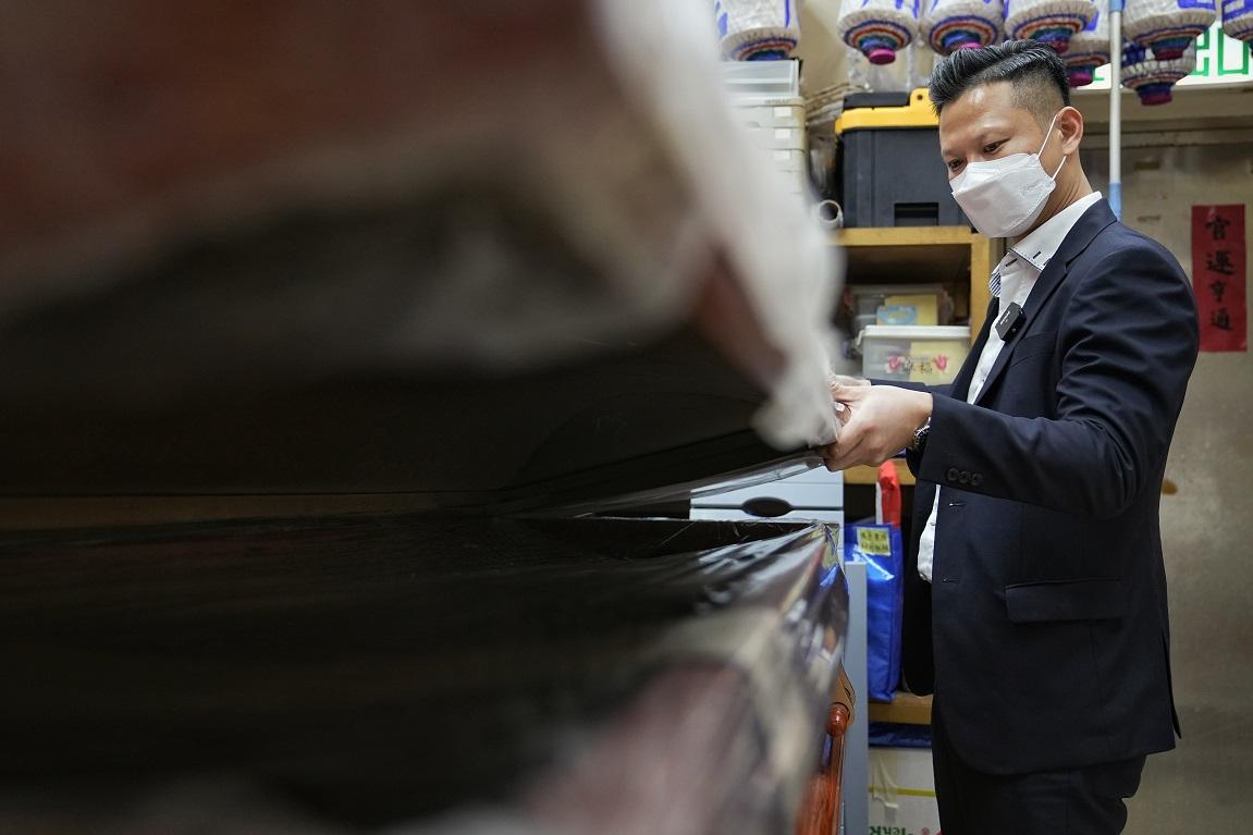 疫情「棺材荒」