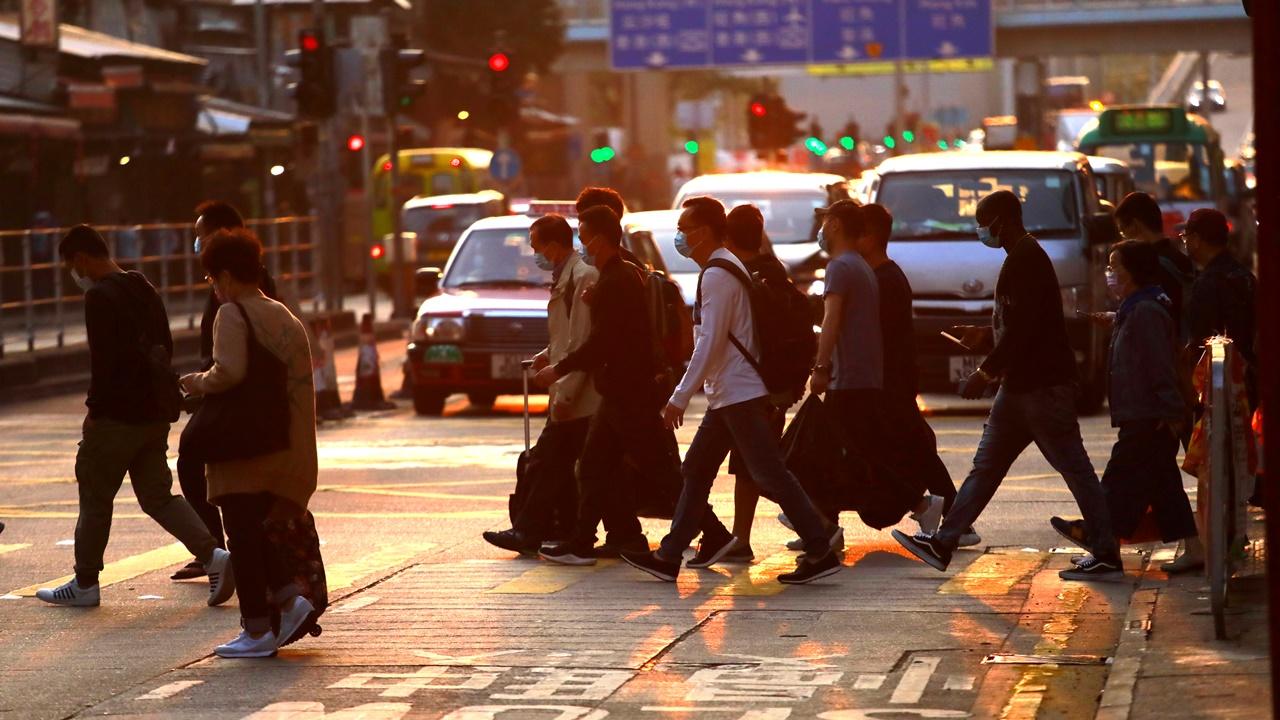 何珮玲指,申請數字反映不少「打工仔」受第五波疫情影響。(資料圖片)