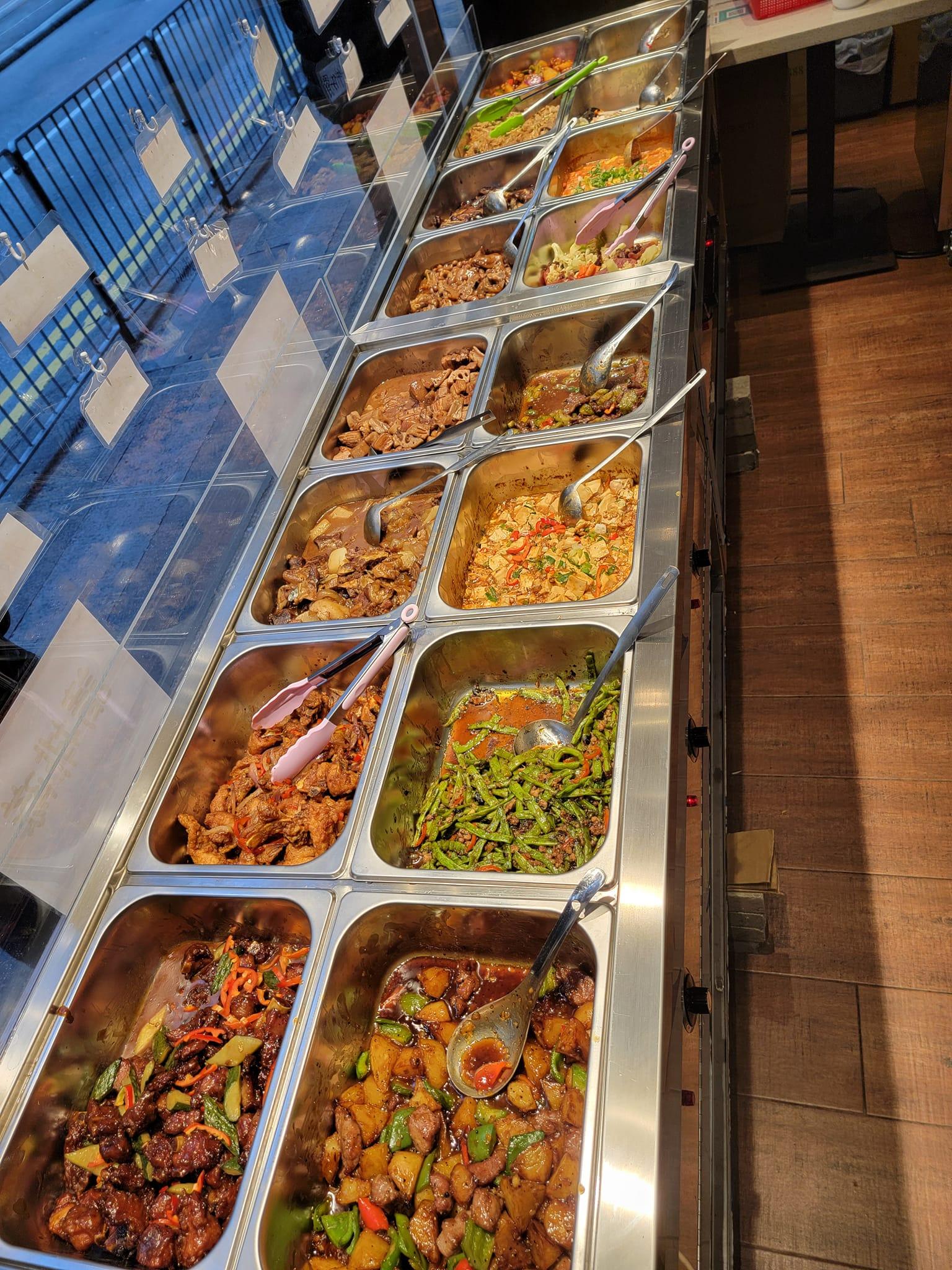 菜式方面都以小菜為主。(相片來源:大排檔小炒 灣仔分店Facebook專頁)