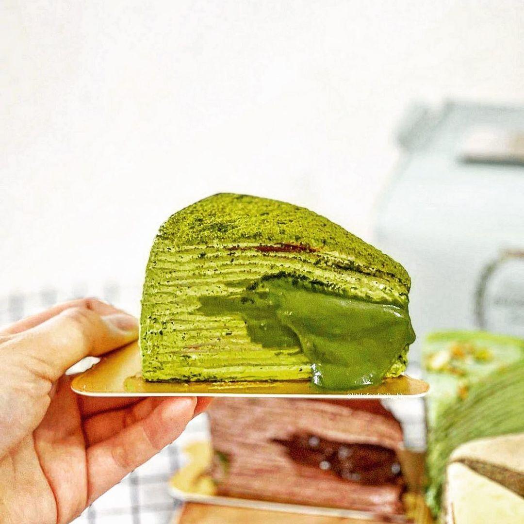 抹茶流心千層蛋糕。網絡來源:instagram:lamlamli_bakery