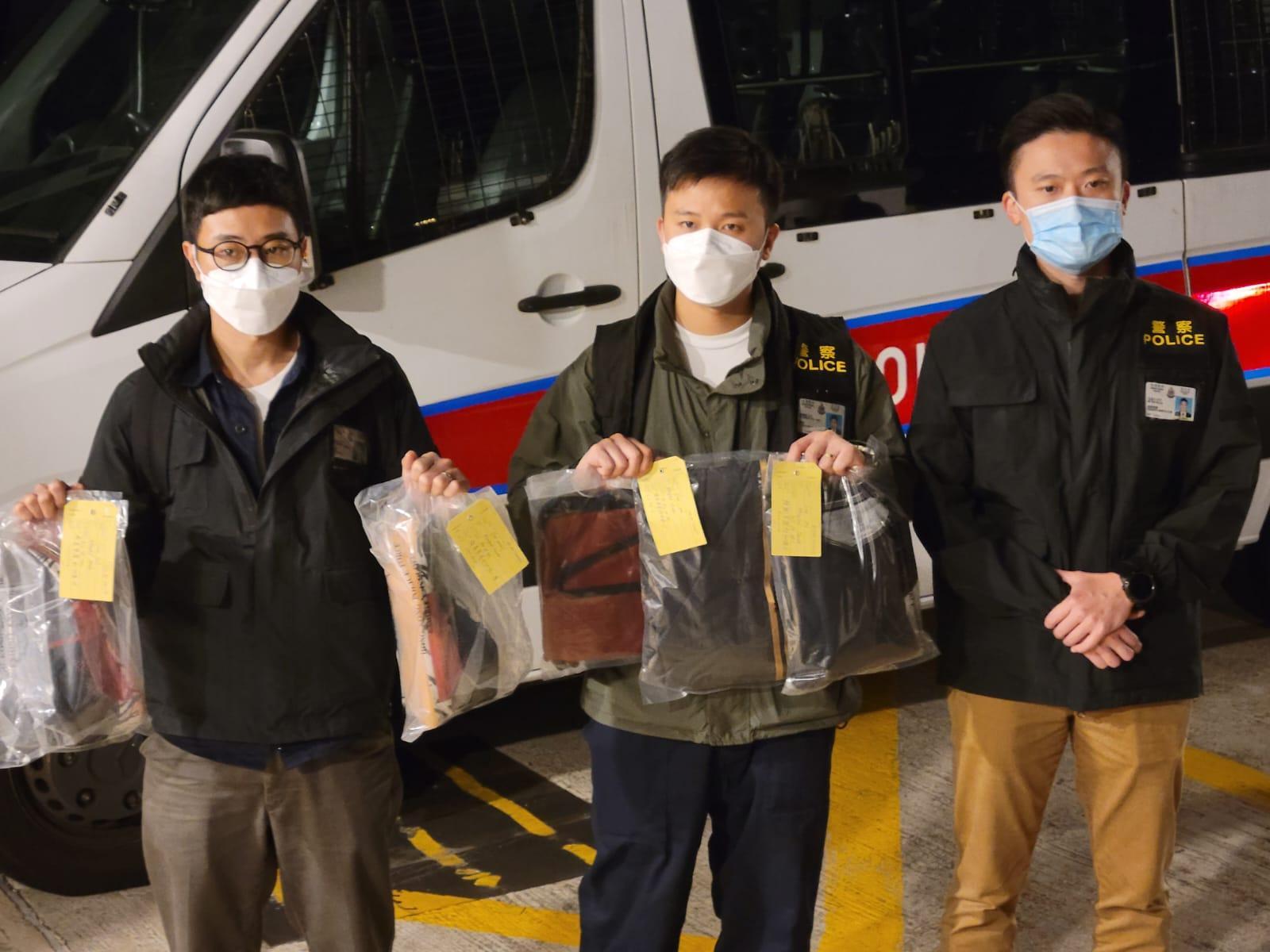 警方展示與案相關證物。(政府新聞處圖)