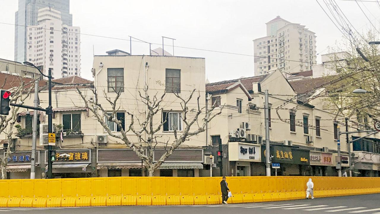 新冠肺炎|單日增近6000感染 上海大消毒一個月