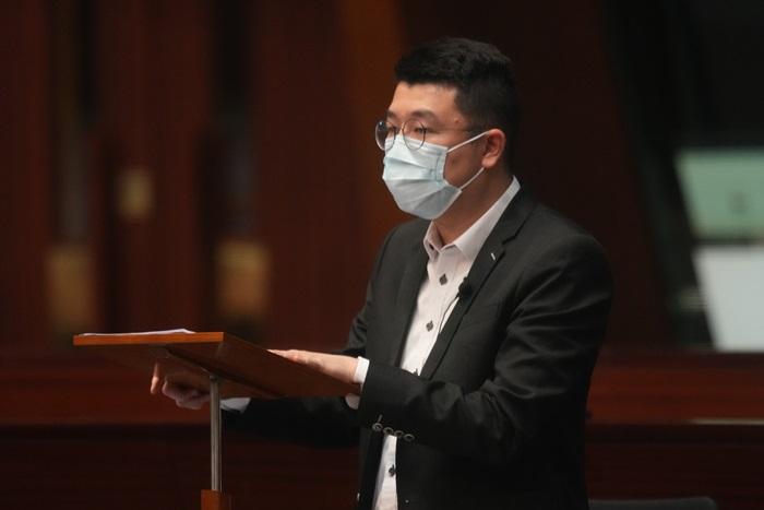 民建聯劉國勳歡迎政府提出修例建議,惟他促請當局確保公眾在過程中有一定程度的參與。
