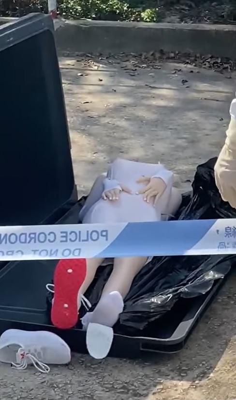 網上熱話|垃圾箱驚現膠袋「藏屍」 警到場打開竟然係......